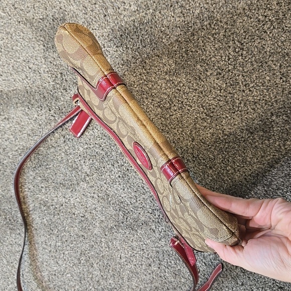 Vinyage Coach H1294-F18926 Crossbody Logo  Bag with Adjustable Strap - Picture 4 of 12